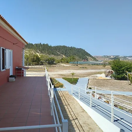Casa Da Duna - Salir Do Porto Guest house *